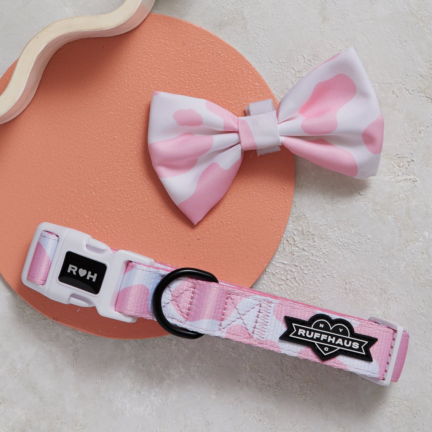 Pink Moo'd Collar & Bowtie