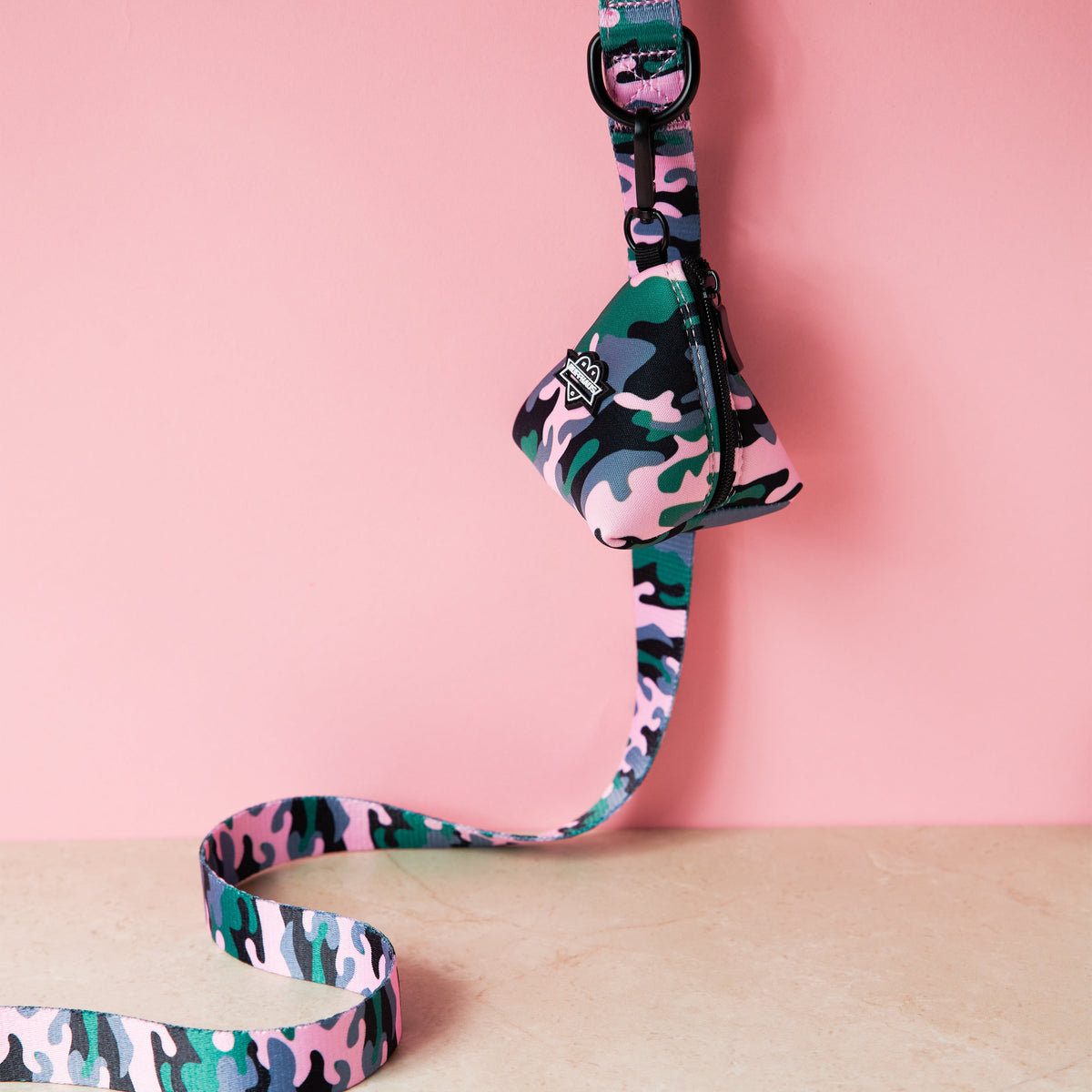 Camo QT Pink Dog Leash