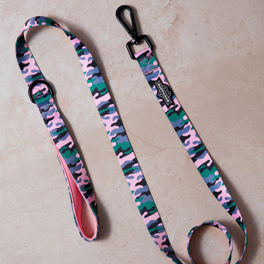 Camo QT Pink Dog Leash